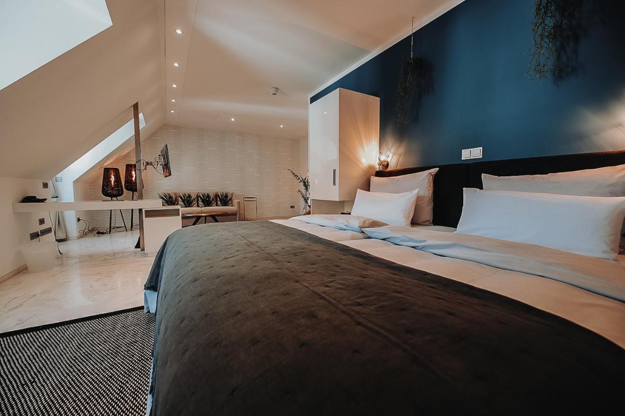 Hotel Freihof プリッヒゼンシュタット エクステリア 写真